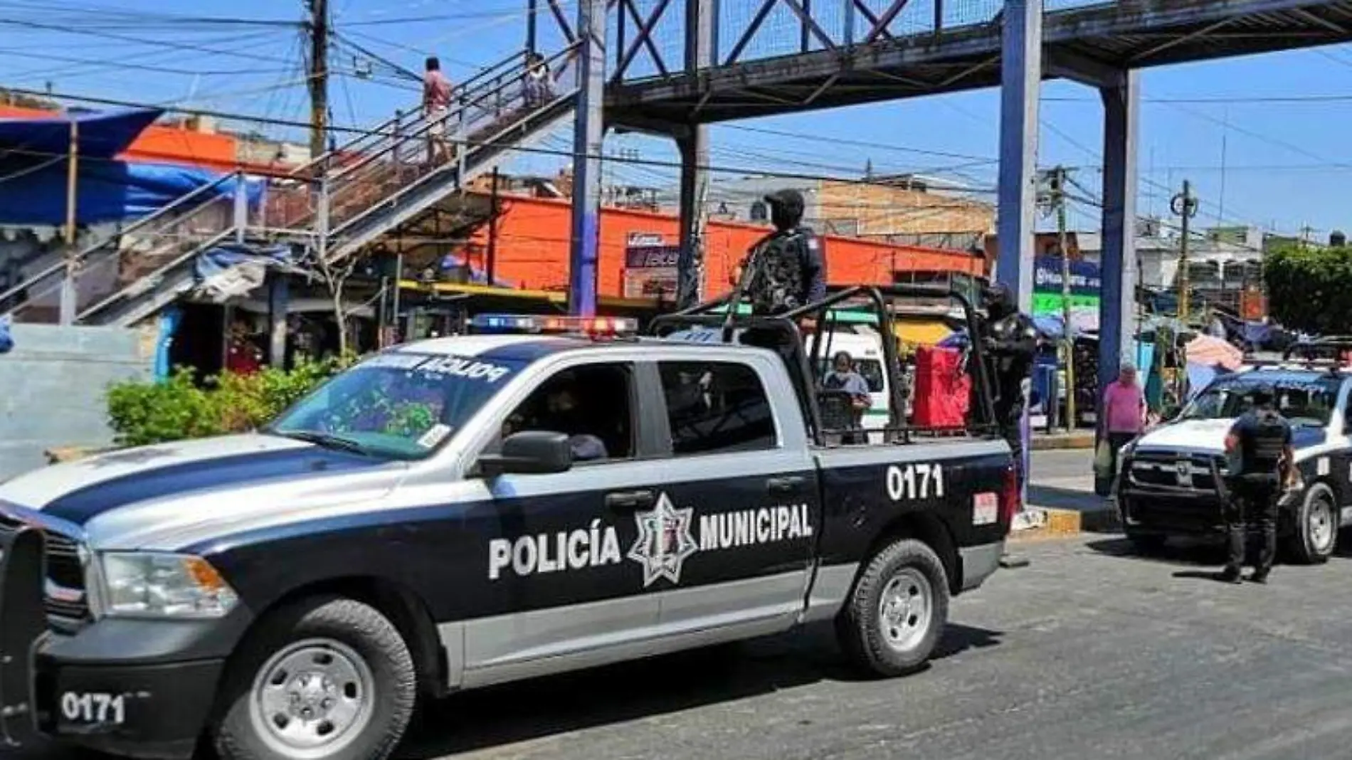 Policías en Chilpo